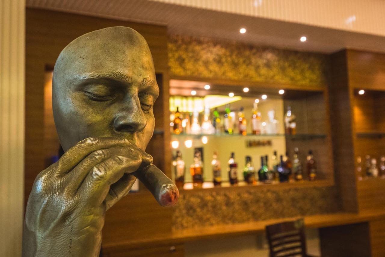 La Vita Nuova Resort Shaugaon エクステリア 写真