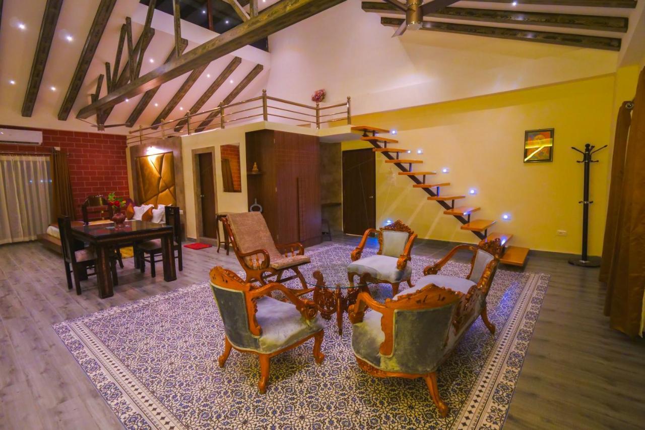 La Vita Nuova Resort Shaugaon エクステリア 写真