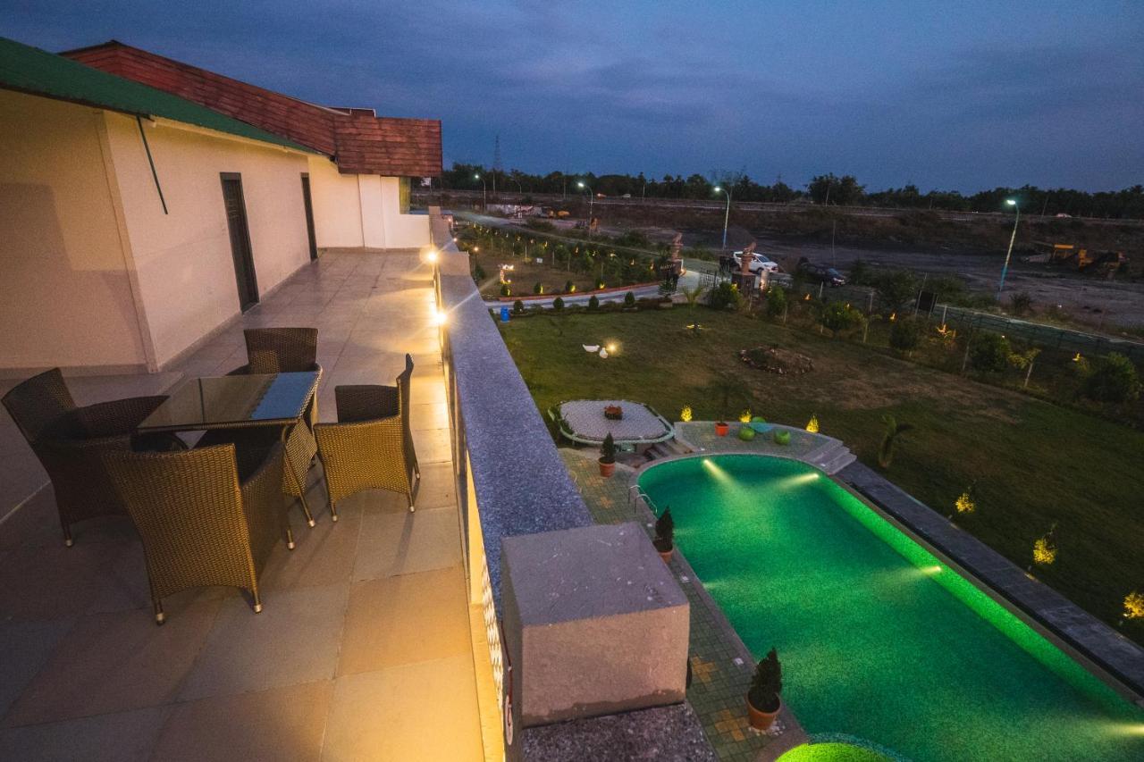 La Vita Nuova Resort Shaugaon エクステリア 写真