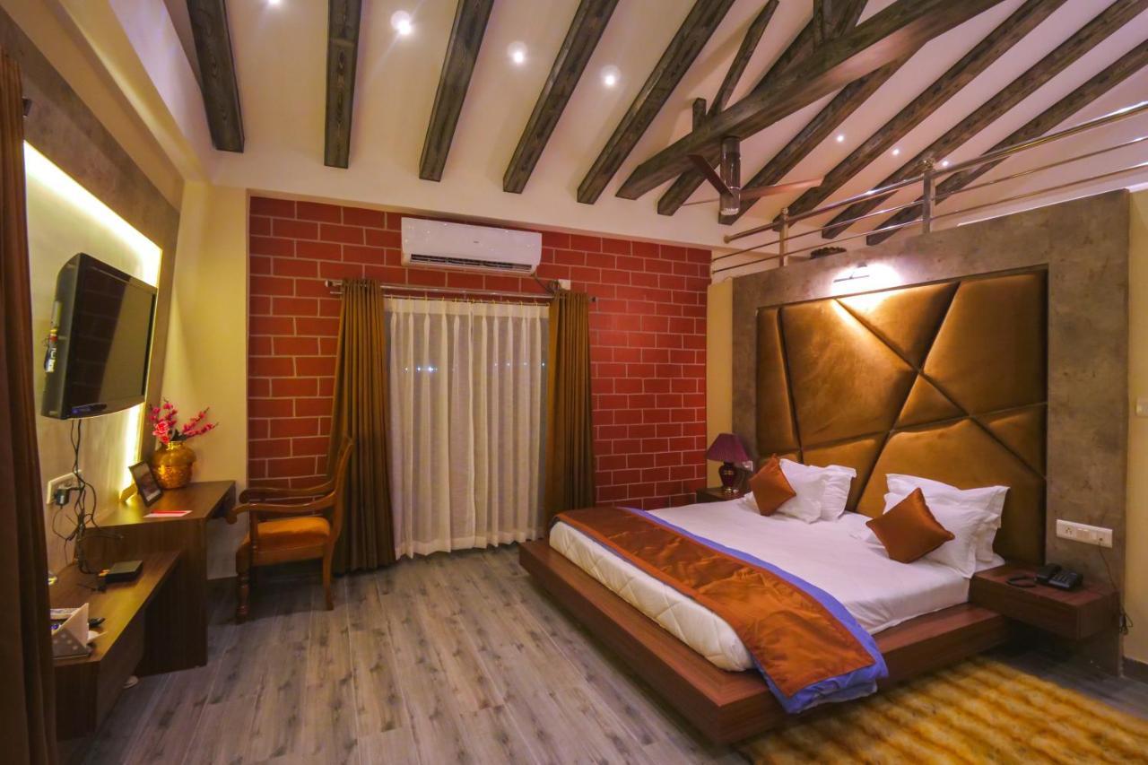 La Vita Nuova Resort Shaugaon エクステリア 写真
