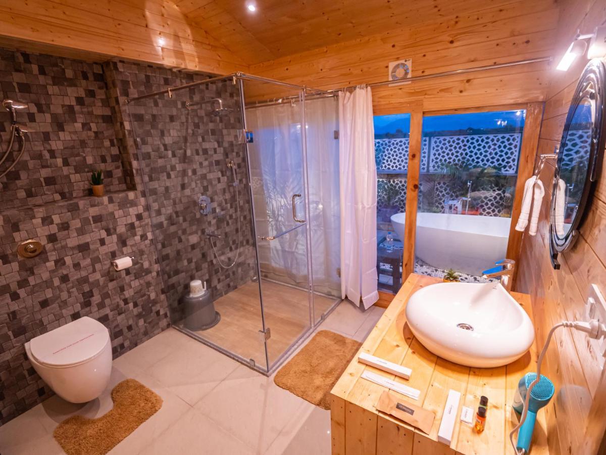 La Vita Nuova Resort Shaugaon エクステリア 写真