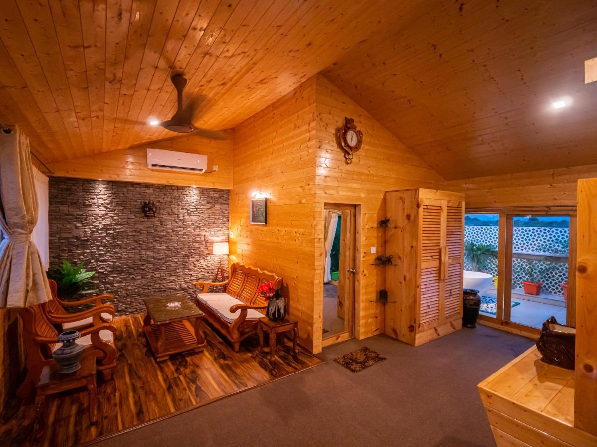 La Vita Nuova Resort Shaugaon エクステリア 写真